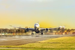 Airport 5a9426229391a