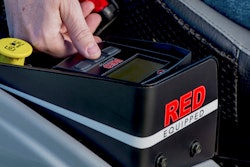 EX18 RED InUse 2 smHR 5a81cc447255a