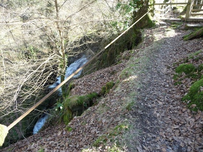 Gorge 5b1099e716448