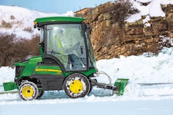 JD Front Mower 01 5b971ce0aa2a2