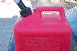 3521315584 57b3890883 B