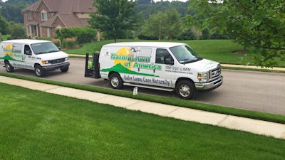 Mike Weiner Field Van 5c520925ae939