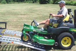 UTV/Zero-Turn loading ramp