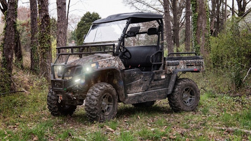 Cu800 Camo In Field Shot
