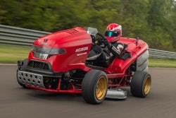 Honda Mean Mower V2 Hits 100 Mph In 6 29 Seconds Setting A World Record 206456