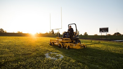 Hustler Turf Super 104