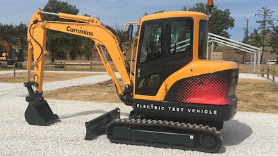 R35 E Electric Photo Cropped