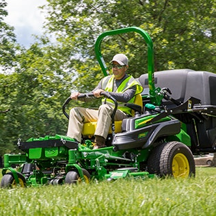 テンダー John Deere Z994R Diesel ZTrack Zero-Turn Mower From: John