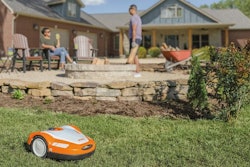 Robotic Mowers Stihl 2