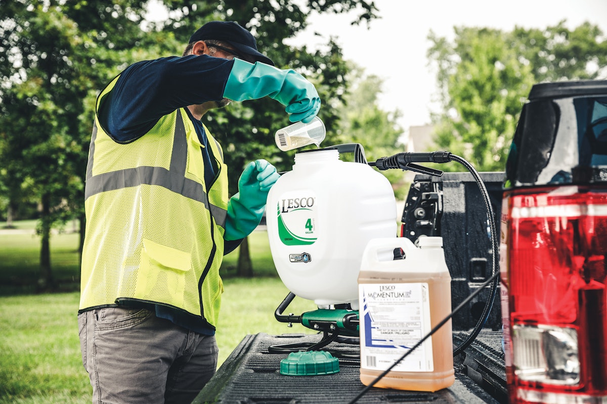 Fertilizers: Signs You're Doing it Wrong | Green Industry Pros