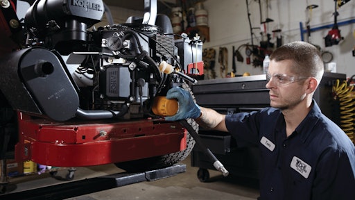 Maintenance Photo Engine 11545641 5dfd4549c1209