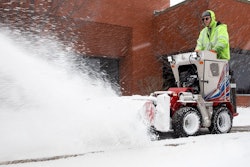 Ventrac SSV