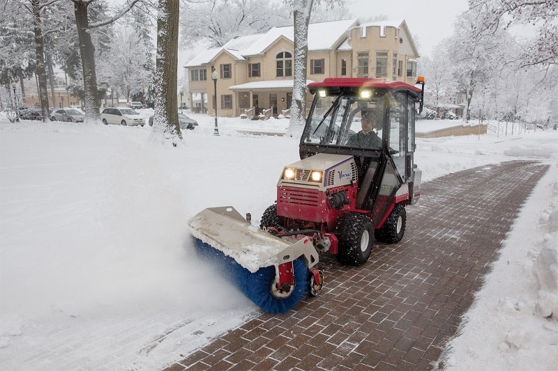 Man vs. Machine: Keep Sidewalks Clear of Snow this Season | Green