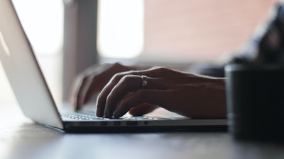 Thomas Lefebvre Gp8 B Lya Ta A0 Unsplash