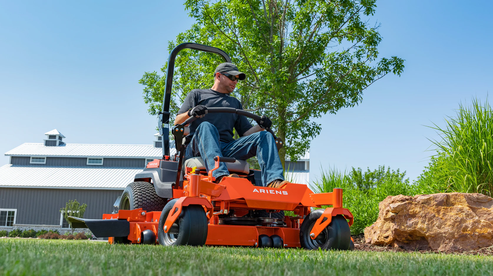【未開封】RUSH Sector1, Sector2, Sector3 セット Ariens Introduces the Zenith Zero-Turn Mower for Landscape