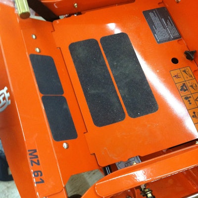 Flex Tred On Zero Turn Mower Pr