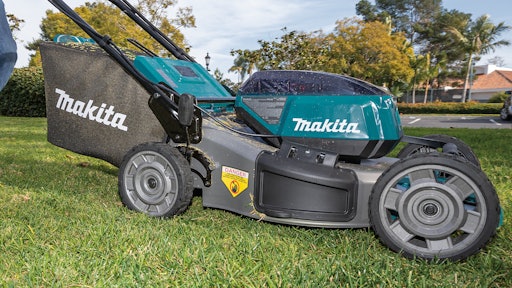 Makita lawn mower best sale xml08