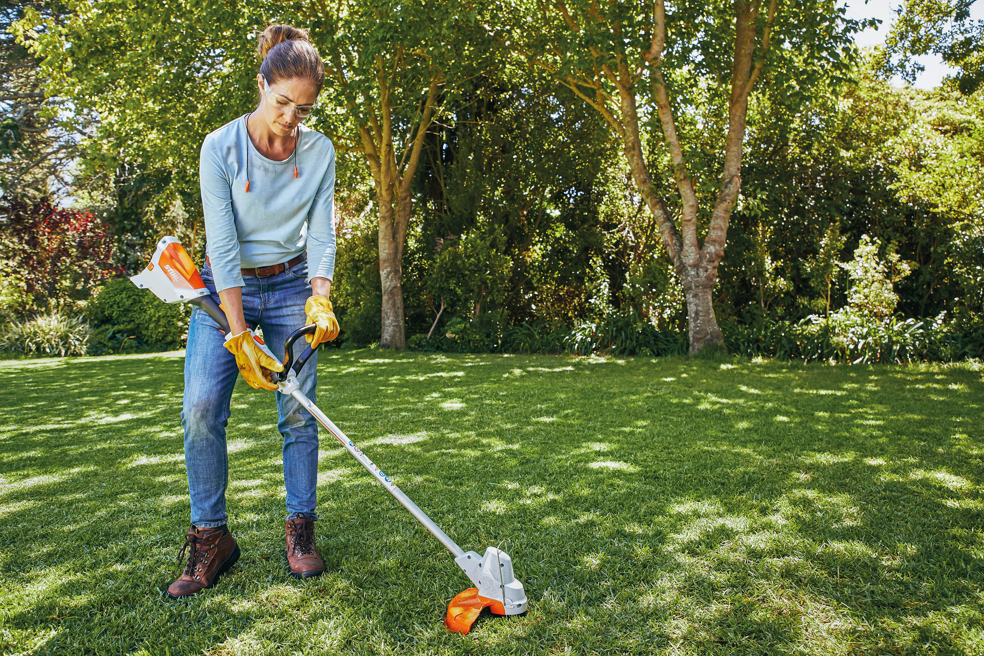 FSA 57 Battery-Powered Trimmer From: Stihl Incorporated | Green