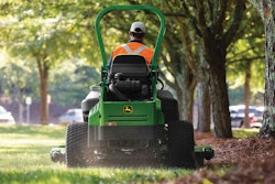 Jd Rear Discharge Deck 01