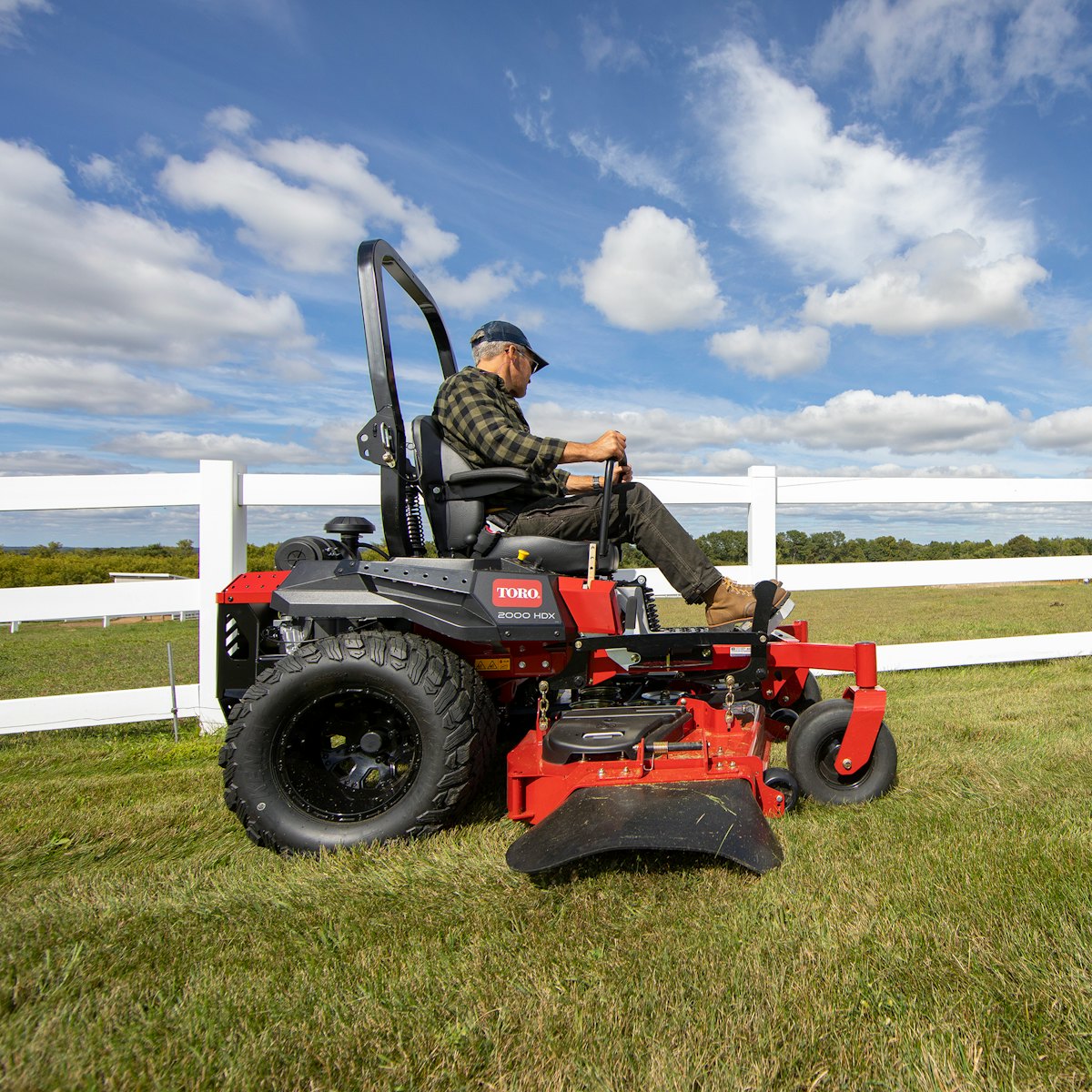 Toro Z Master 2000 Mower From The Toro Company Green Industry Pros