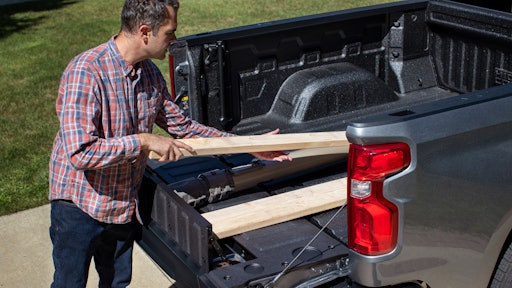 2021 Chevrolet Silverado Multi Flex Tailgate 10