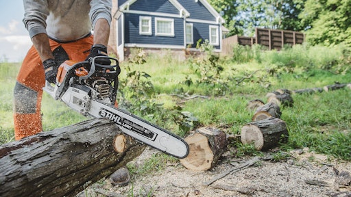 Stihl 400 deals chainsaw
