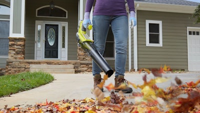 Leaf Blower