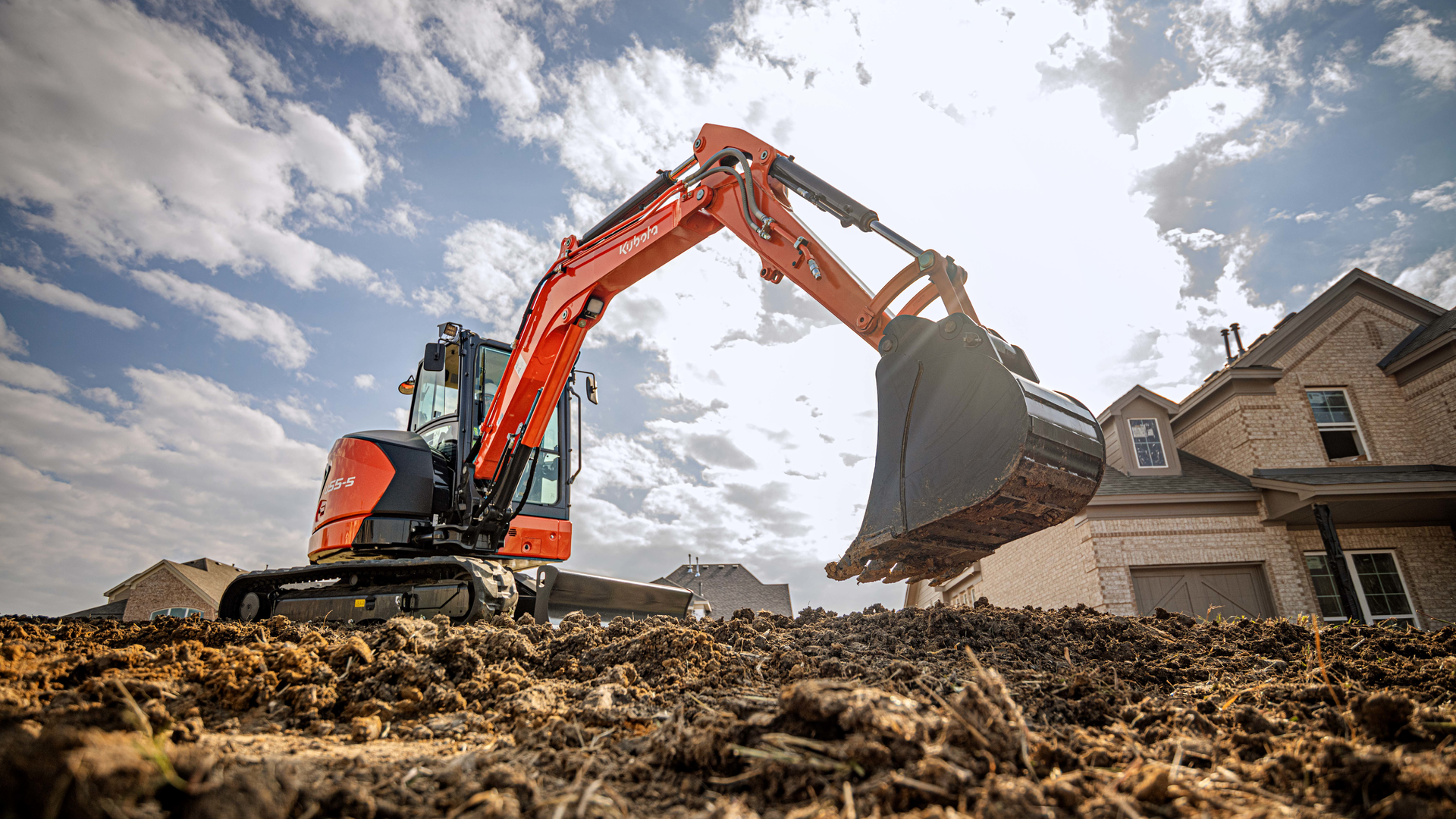 Lease agreements offer another means to acquire equipment without making a substantial upfront capital investment.