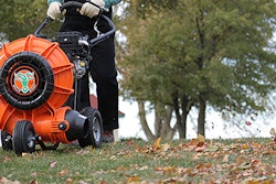 Billy Goat F1402 Spv Action