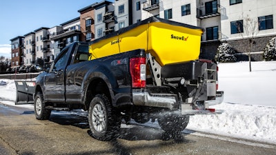 HELIXX Hopper Spreader