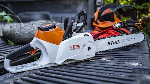 Husqvarna 220 deals chainsaw