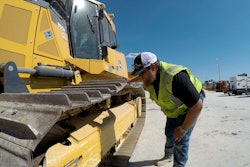 Undercarriage condition has a major influence on used equipment valuation. With so much at stake, it is advisable to have the undercarriage inspected by a trustworthy product expert.