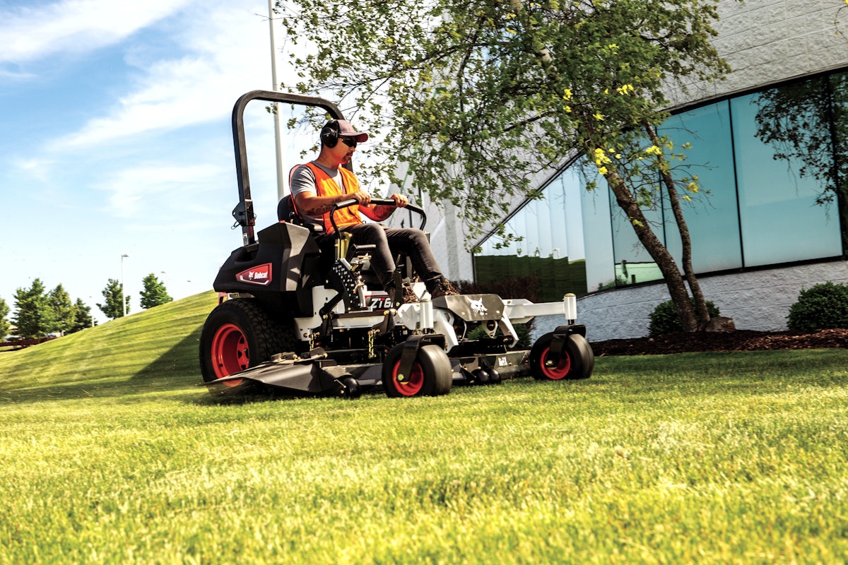 Bobcat textron zero turn mower 2025