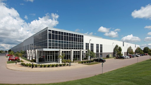 19850 S Diamond Lake Rd Rogers Mn Building Photo