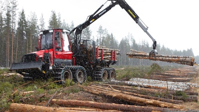 Komatsu 845-1 Forwarder