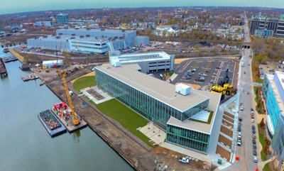 Komatsu Milwaukee Corporate Campus 62b9dd967deae
