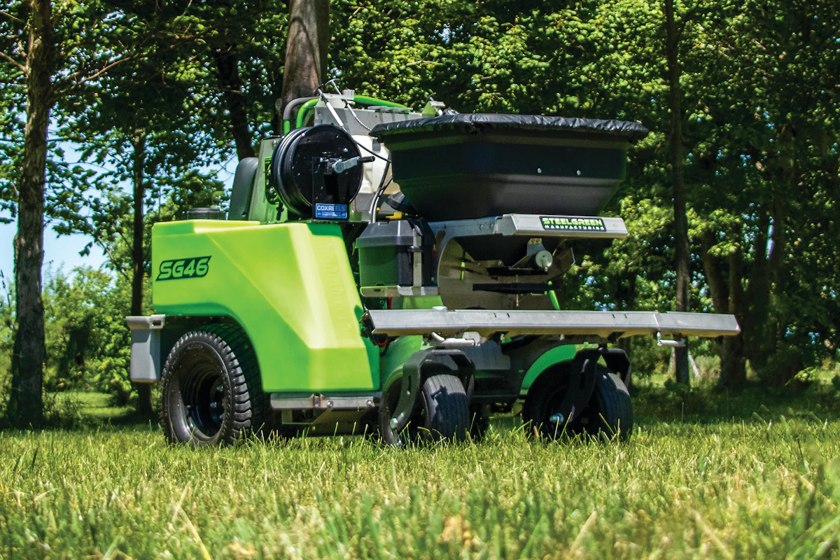Steel Green Relaunches Mid-Sized Zero-Turn Sprayer/Spreader Steel Green Relaunches Mid-Sized Zero-Turn Sprayer/Spreader