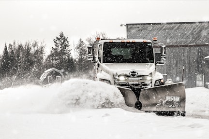 How To Choose the Right Snow & Ice Control Equipment For Your Vehicle