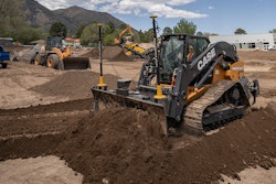Case Minotaur DL550 Compact Dozer