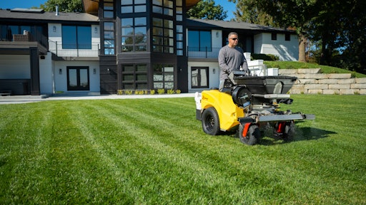 Choosing the Right Spreader Sprayer for Your Business Green