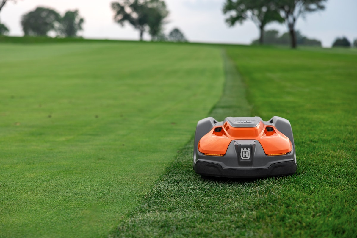 Husqvarna Unveils Lease Plus and Service Plus Offerings From Husqvarna