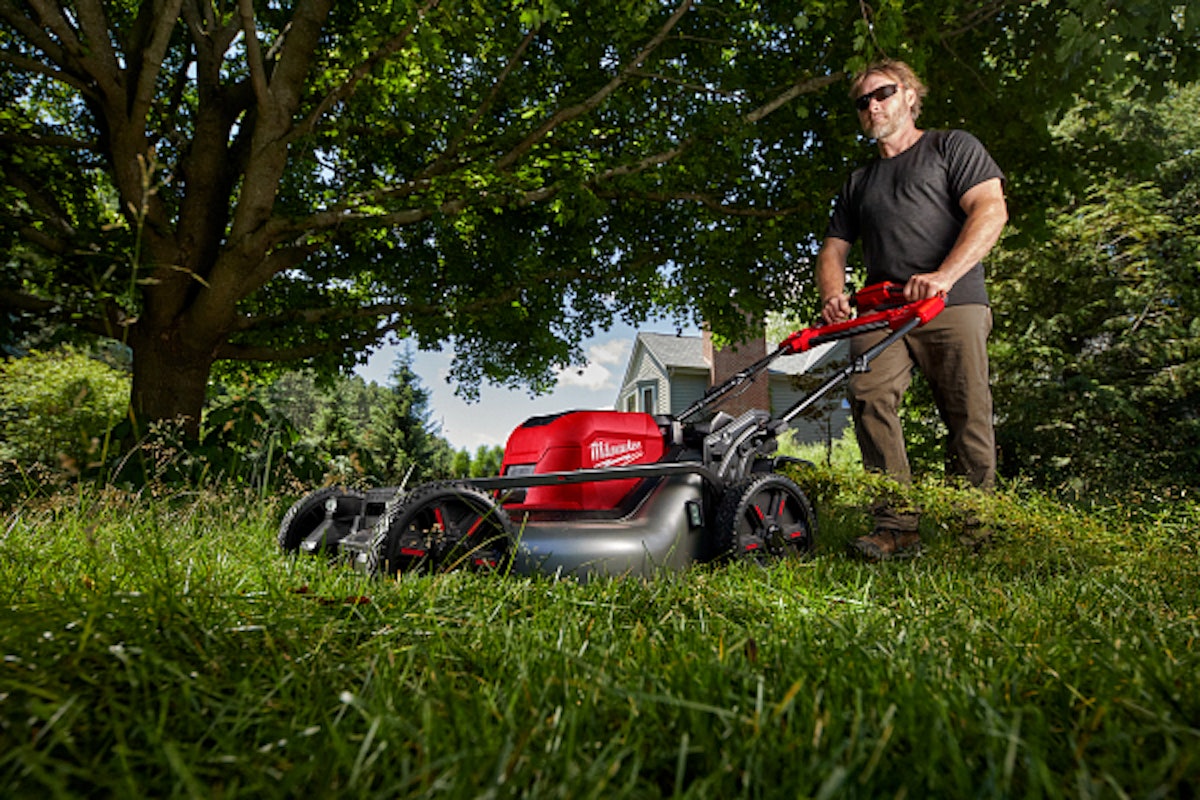 B and q push mower best sale
