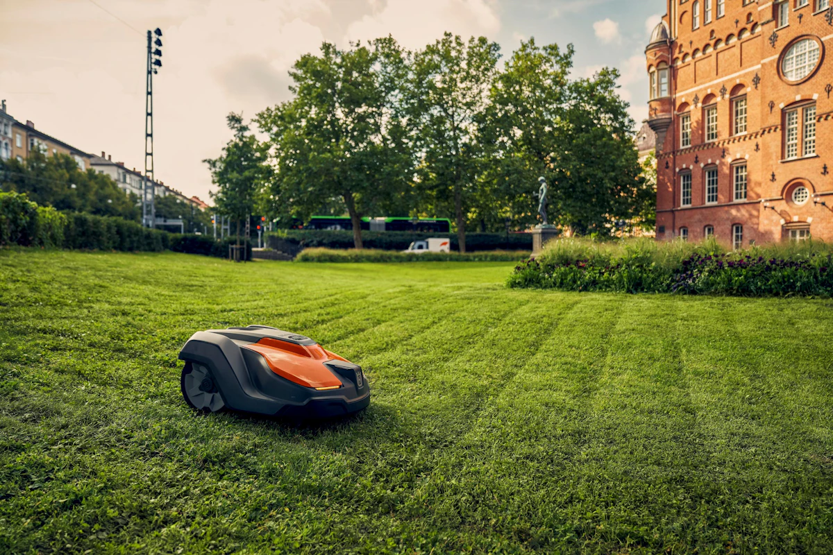 Husqvarna Intros New Entry-Level Automower From: Husqvarna | Green ...