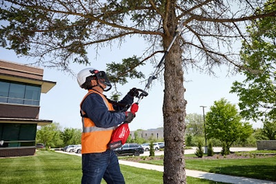 M18 Fuel 10-Inch Pole Saw w/ Quik-Lok