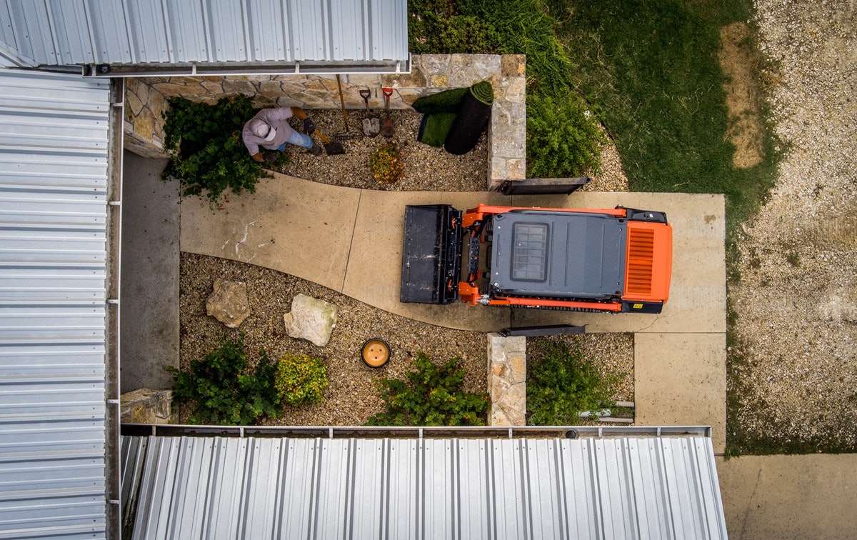 Kubota Introduces Its Smallest CTL From Kubota Tractor Corp. Green