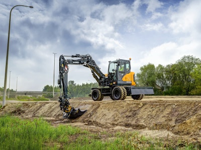 Hyundai Hw100 A Wheeled Excavator Grading 67e1dd9400cfa
