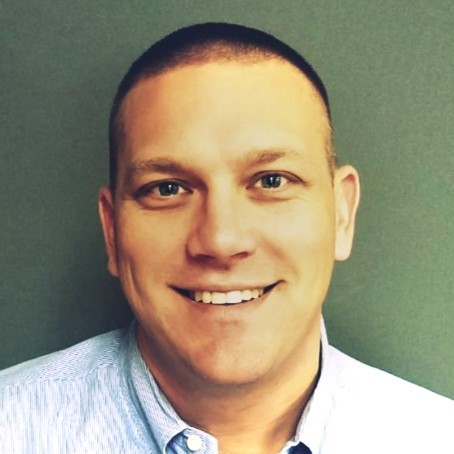 Troy Oster Headshot