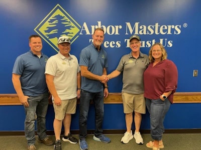 From left to right: Pat Turley (president at Arbor Masters), Sean Deakins (co-founder and ISA certified arborist at TreeHugger), Ron Keith (owner of Arbor Masters), Denny Deakins (co-founder and ISA certified arborist at TreeHugger), and Dawna Deakins (certified treecare safety professional at TreeHugger)