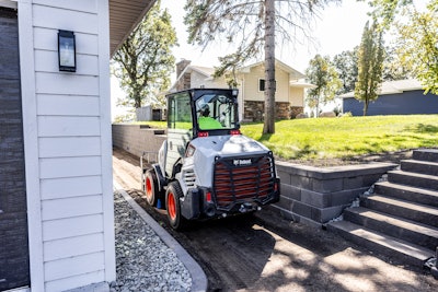 Bobcat L35 Small Articulated Loader Pallet Fork 8y9a4682 091625