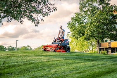 Gravely Pro Stance Ultra My25 Dsc05479